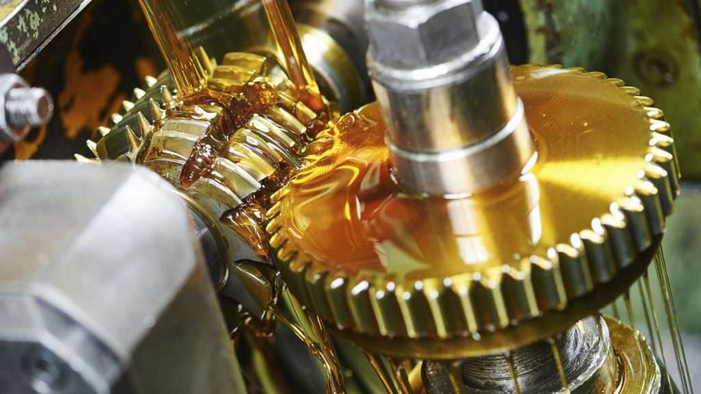 Gear oil lubrication